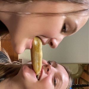 Meet your Posher, Kyra